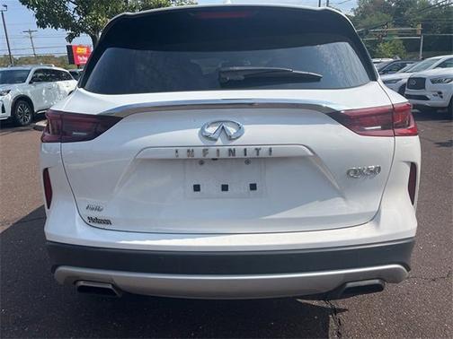 2022 INFINITI QX50 PURE