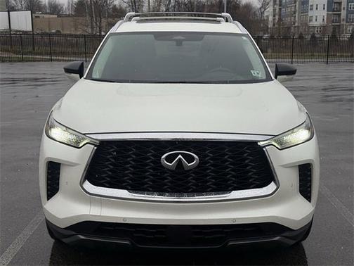 2023 INFINITI QX60 SENSORY