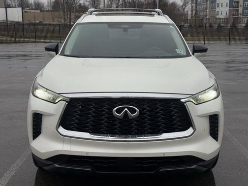 2023 INFINITI QX60 SENSORY