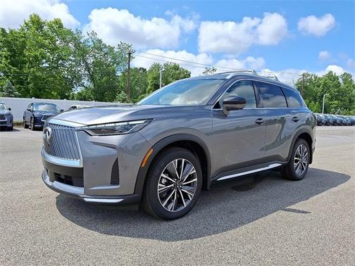 2026 INFINITI QX60 LUXE