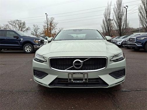 2019 Volvo S60 Momentum
