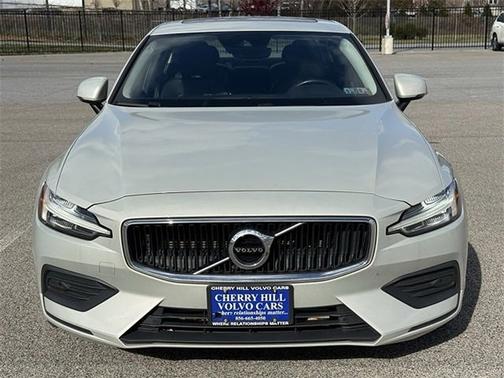 2019 Volvo S60 Momentum