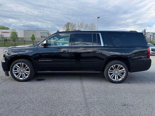 Black 2016 Chevrolet Suburban LTZ