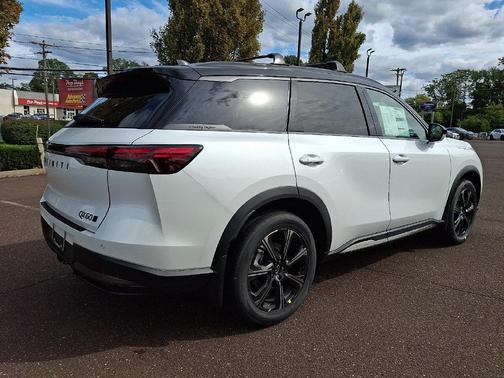Radiant White/Black Obsidian 2027 INFINITI QX60 AUTOGRAPH