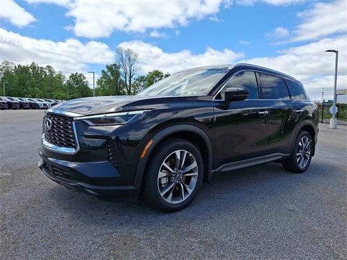 2025 INFINITI QX60 LUXE