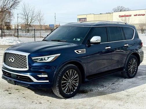 2023 INFINITI QX80 SENSORY