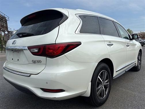 2019 INFINITI QX60 LUXE