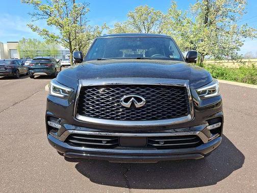 2024 INFINITI QX80 SENSORY AWD
