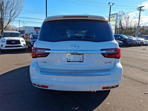 2024 INFINITI QX80 SENSORY