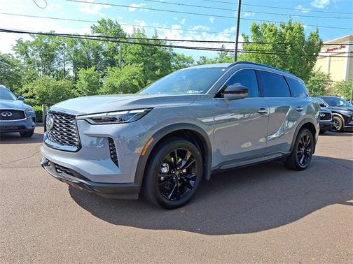 2025 INFINITI QX60 LUXE