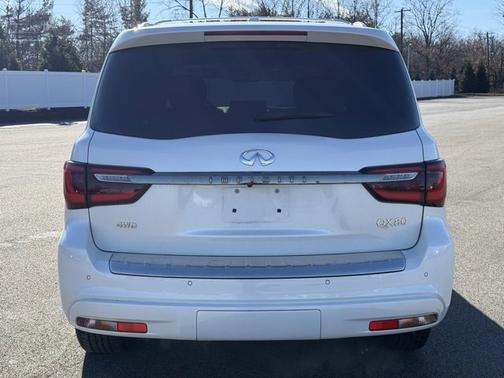 2024 INFINITI QX80 PREMIUM SELECT