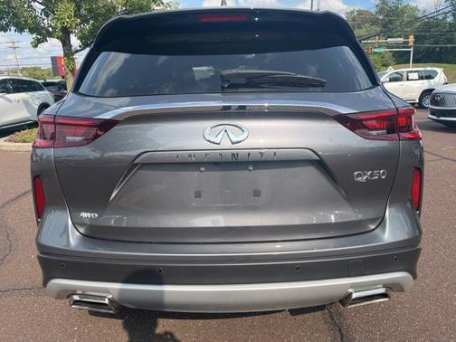 2024 INFINITI QX50 LUXE