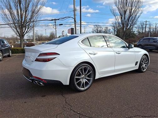 2023 Genesis G70 2.0T