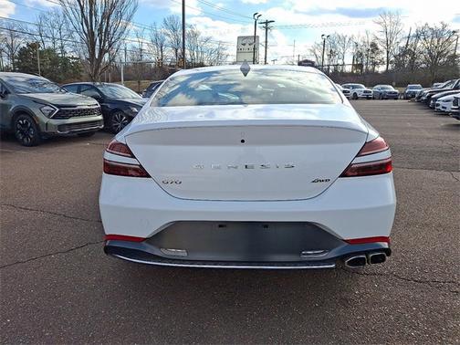 2023 Genesis G70 2.0T