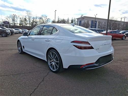 2023 Genesis G70 2.0T