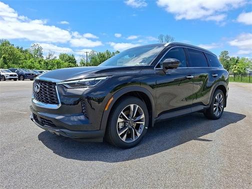 2025 INFINITI QX60 LUXE