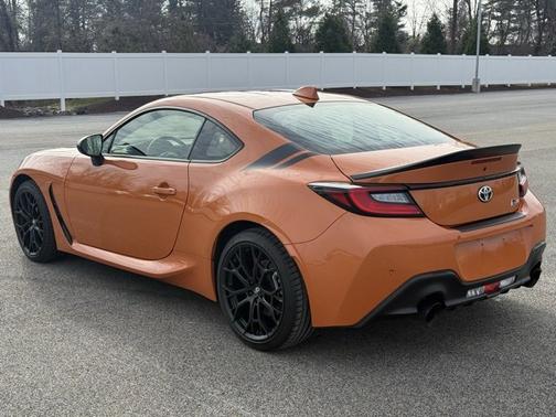 2023 Toyota GR86 10th Anniversary Special Edition