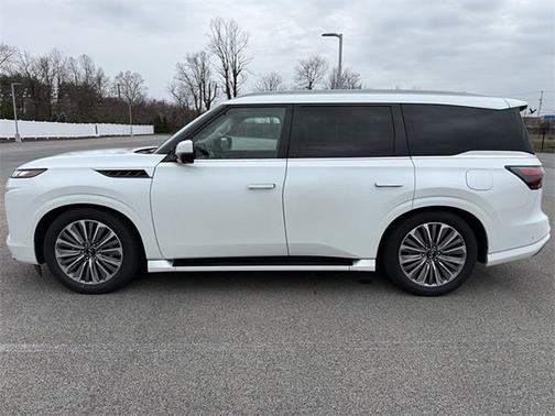 2025 INFINITI QX80 SENSORY