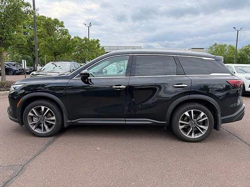Mineral Black 2025 INFINITI QX60 Luxe
