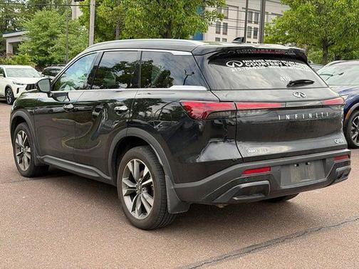 Mineral Black 2025 INFINITI QX60 Luxe
