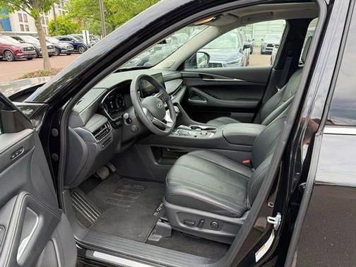 Mineral Black 2025 INFINITI QX60 Luxe