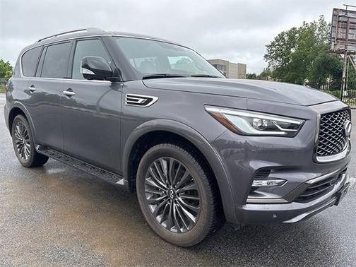 2024 INFINITI QX80 SENSORY