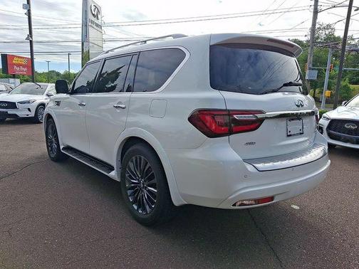 Moonstone White 2024 INFINITI QX80 PREMIUM SELECT AWD