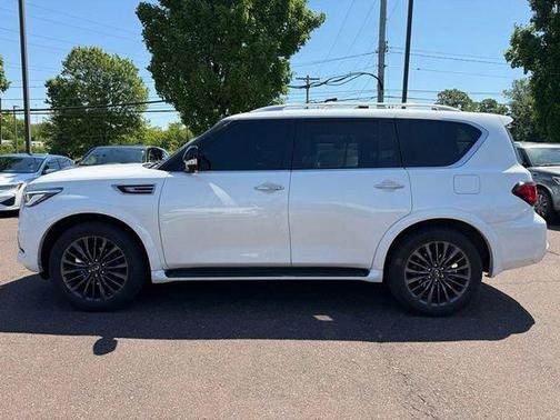 Moonstone White 2024 INFINITI QX80 PREMIUM SELECT AWD