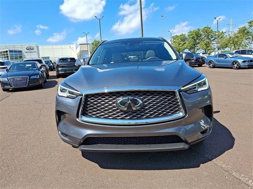 2024 INFINITI QX50 LUXE
