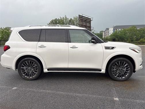 2024 INFINITI QX80 PREMIUM SELECT