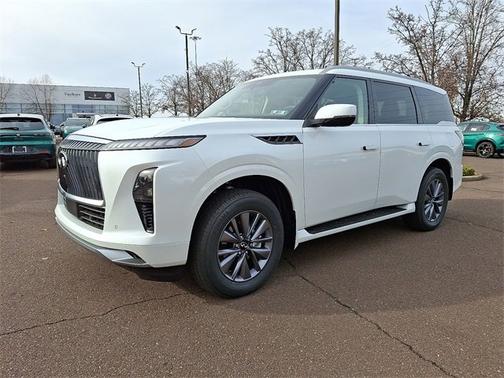 2026 INFINITI QX80 PURE