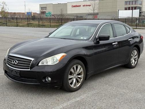 2012 INFINITI M37 X