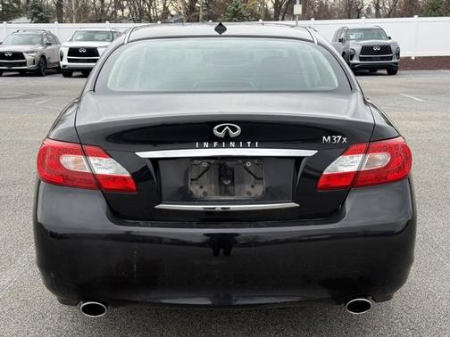2012 INFINITI M37 X