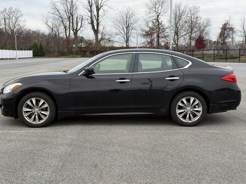 2012 INFINITI M37 X