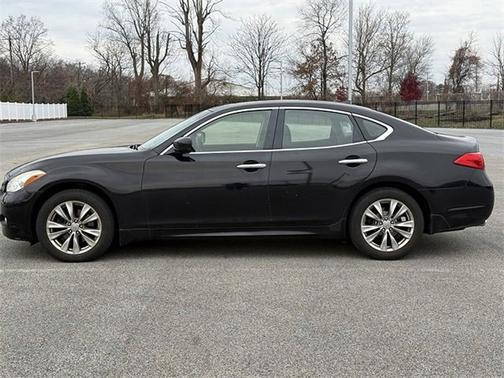 2012 INFINITI M37 X