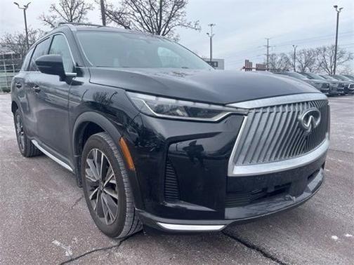 2026 INFINITI QX60 LUXE