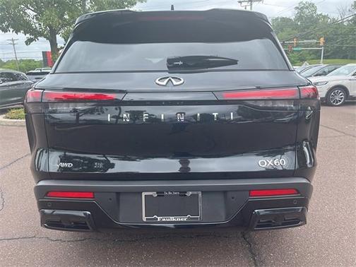 2025 INFINITI QX60 LUXE