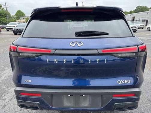 2024 INFINITI QX60 PURE