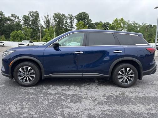 2024 INFINITI QX60 PURE