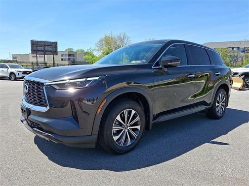 2022 INFINITI QX60 PURE