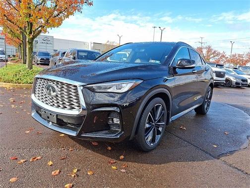 2023 INFINITI QX55 LUXE