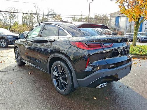 2023 INFINITI QX55 LUXE