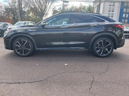 2023 INFINITI QX55 LUXE