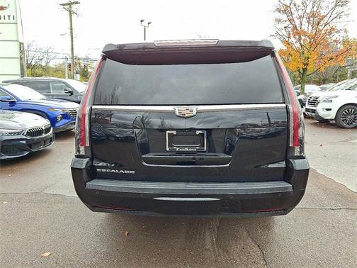 2019 Cadillac Escalade ESV Luxury