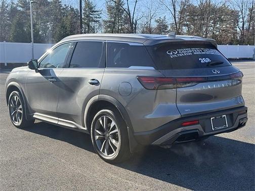 2025 INFINITI QX60 LUXE