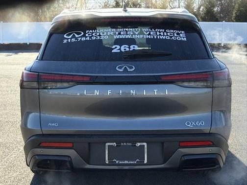 2025 INFINITI QX60 LUXE