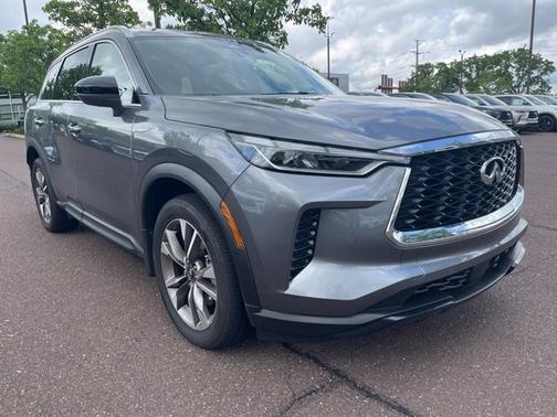 2025 INFINITI QX60 LUXE