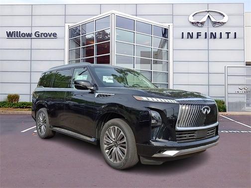2025 INFINITI QX80 LUXE