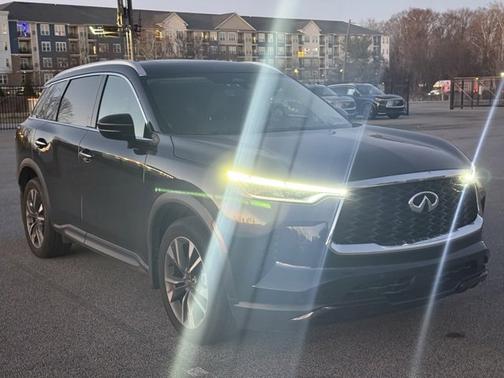 2025 INFINITI QX60 LUXE