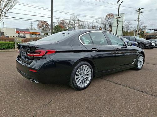 2022 BMW 530 530i xDrive
